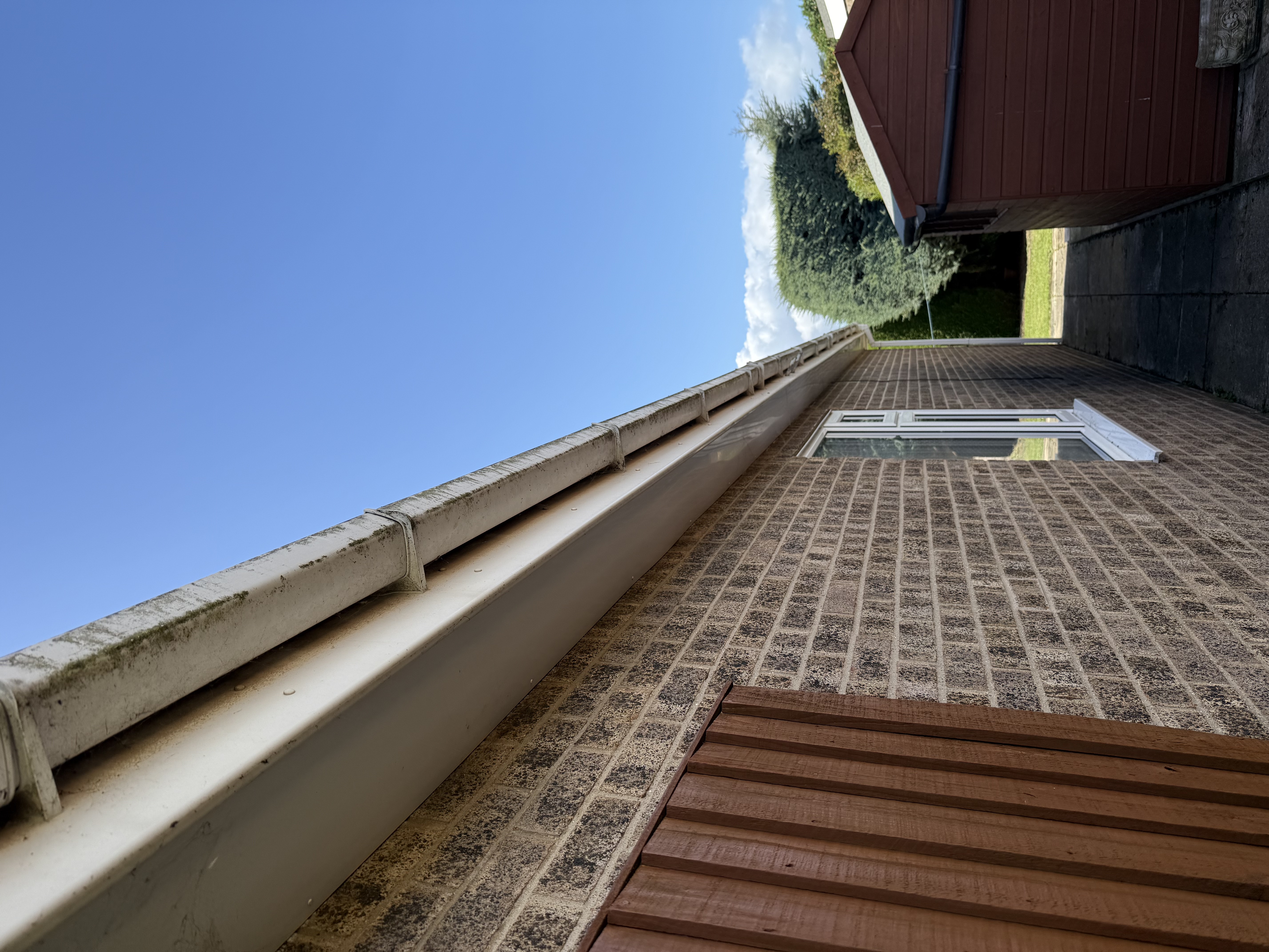 Fascias Before Cleaning